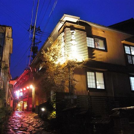 Ryokan Tsuruya Intaku Hotel Yufu Exterior photo